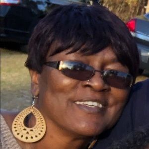 Meet your Posher, Charlene